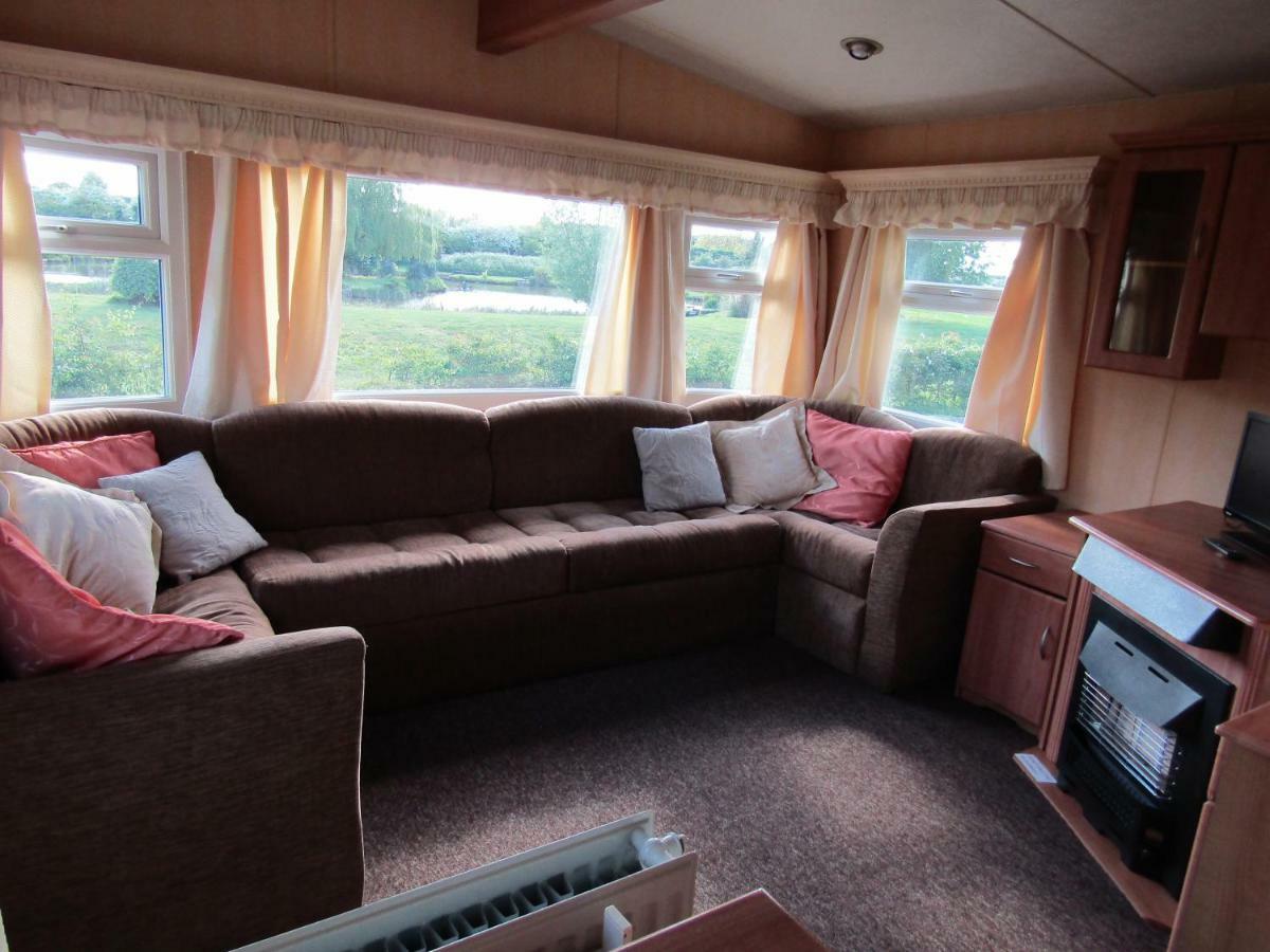 Fenlake Holiday Accommodation Metheringham Luaran gambar