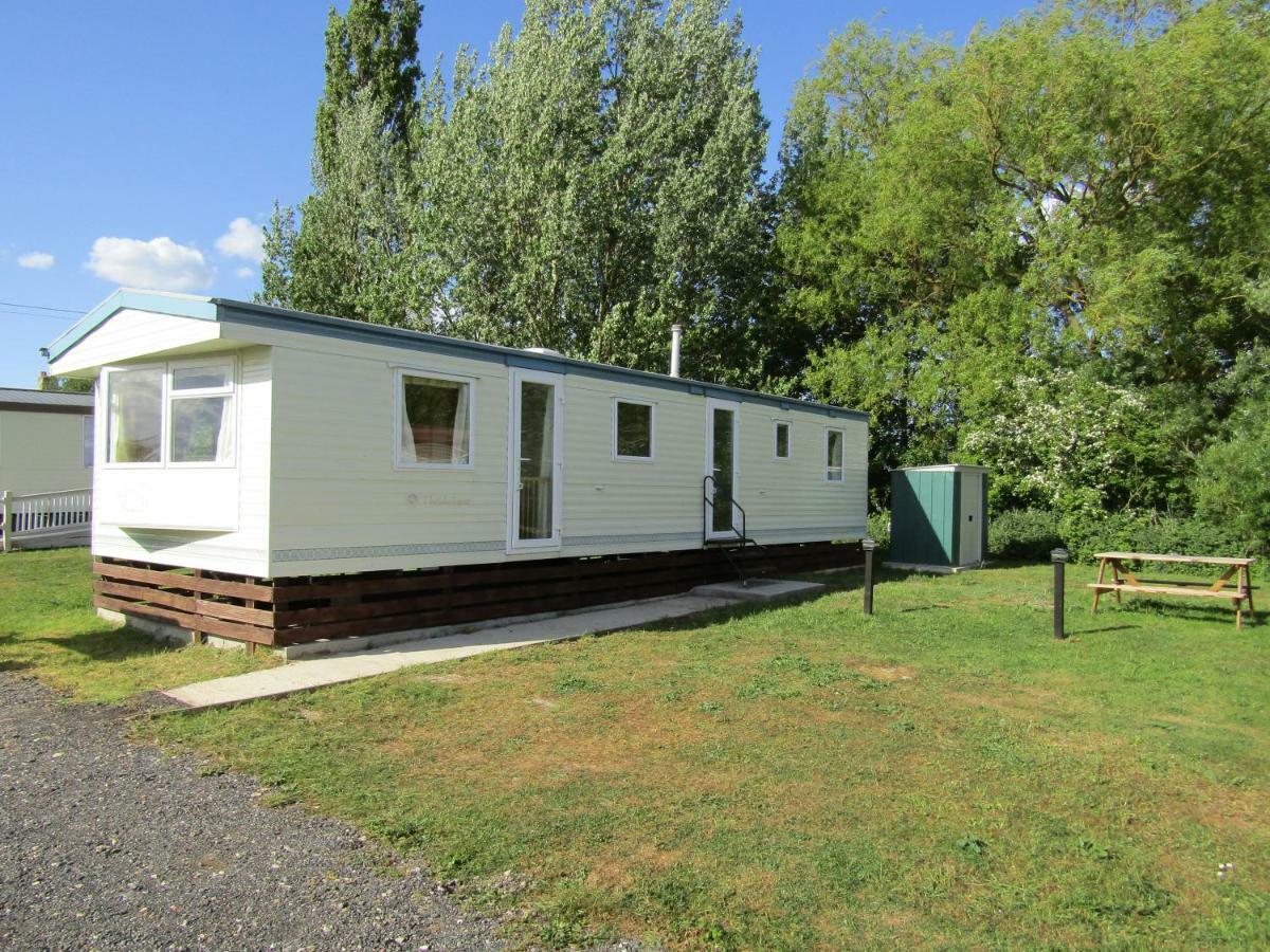 Fenlake Holiday Accommodation Metheringham Luaran gambar